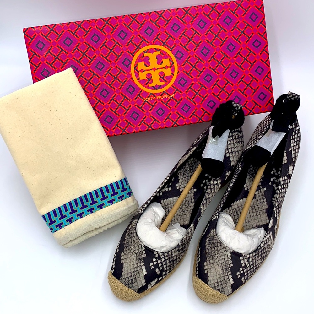 Tory Burch Heather Wedge Espadrille in Printed Satin Roccia Size 7